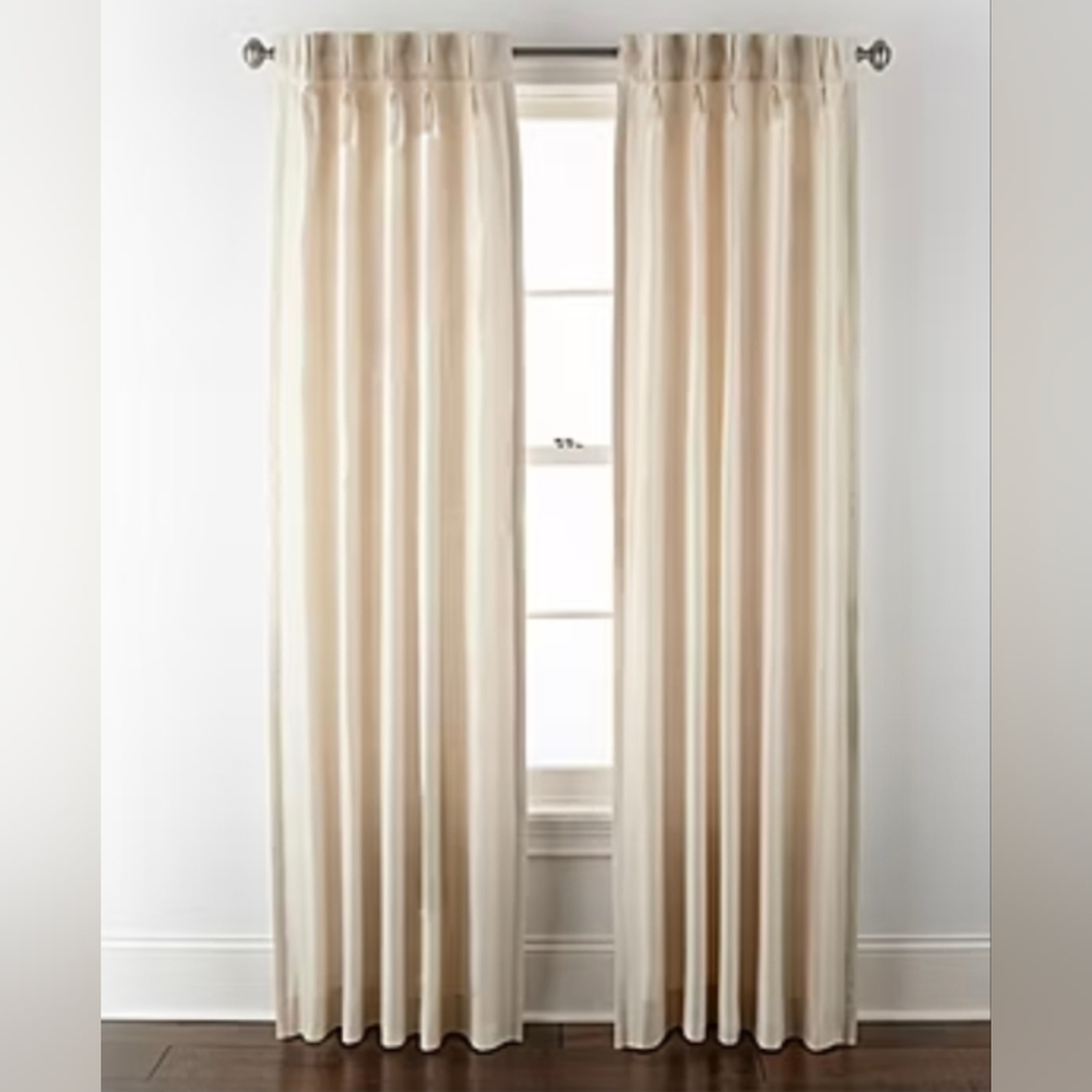 Liz Claiborne Supreme 5-Pleat Pinch Pleat Back Tab Light-Filtering Single
